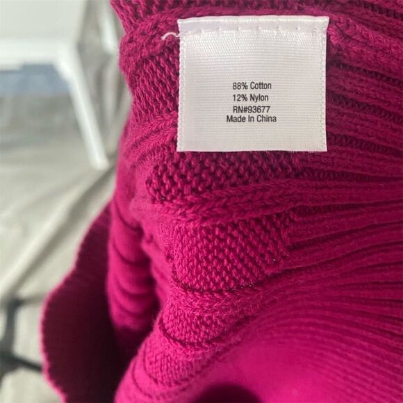 St. John's Bay Berry Pink Cable Knit Pullover Crew Neck Sweater Size M Heritage - Picture 6 of 6